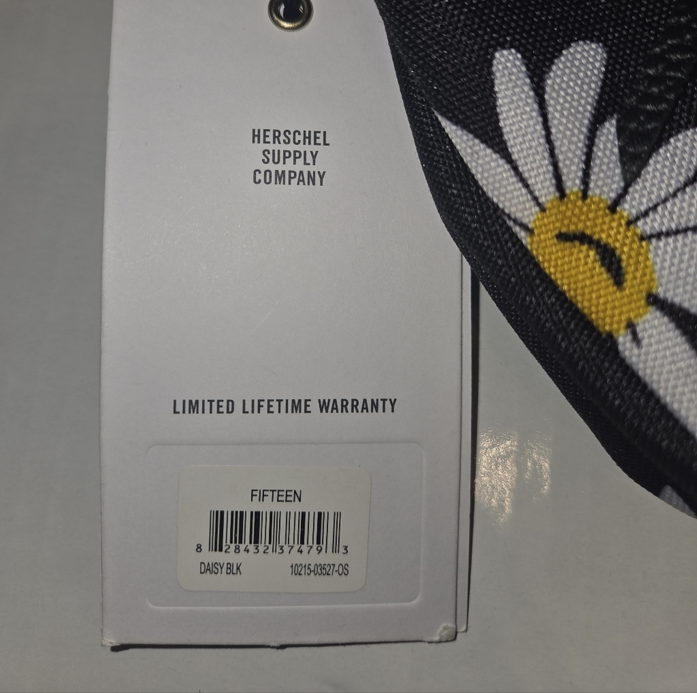 Herschel Fifteen Daisy Fanny Pack - Picture 4 of 4